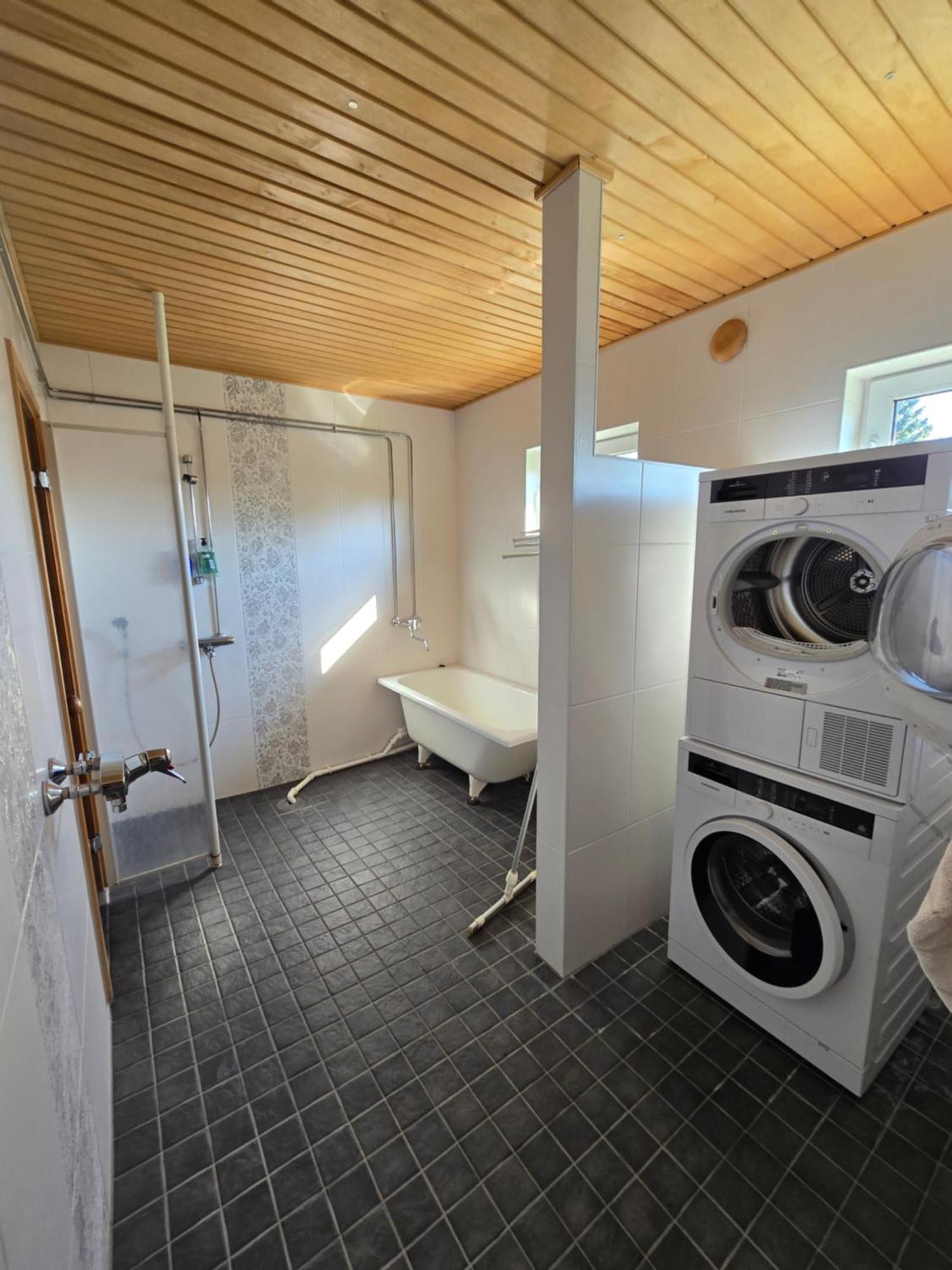 Anttoninvahe 7 130M2 With Garden And Sauna Etc เรามา ภายนอก รูปภาพ